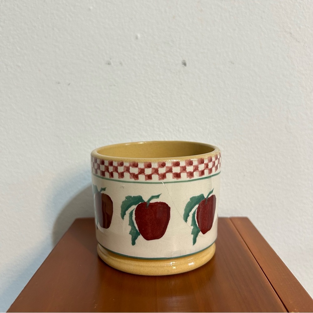 Nicholas Mosse Pottery Made in Ireland Apple Ceramic Cup Dish Art Decor